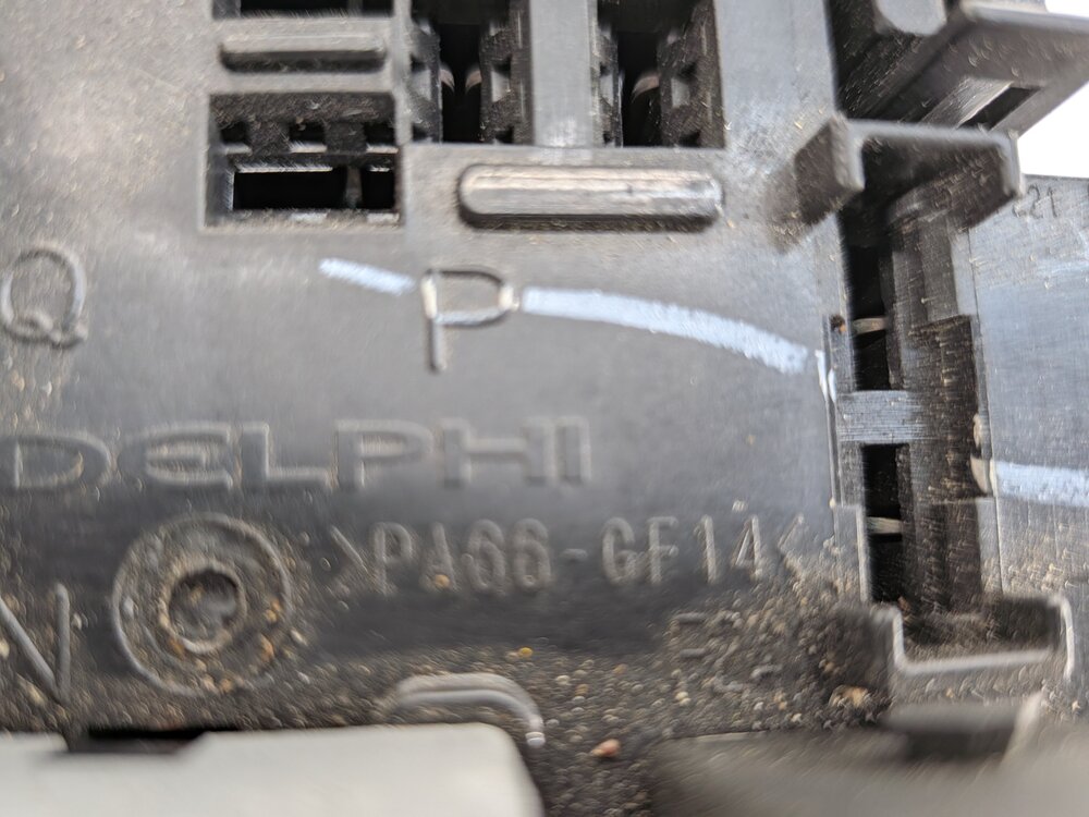 Thumbnail 14: 2013-2016 MERCEDES GL350 GL450 GL550 GL63 X166 FRONT POWER DISTRIBUTION FUSE BOX