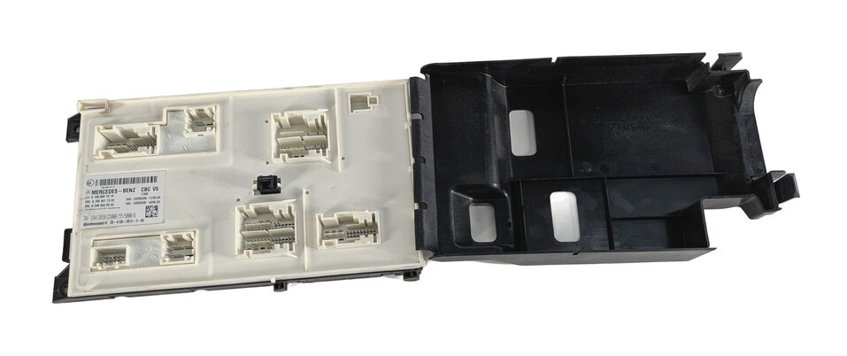 Thumbnail 3: 14-16 MERCEDES GL ML (W166 X166) FRONT SIGNAL ACQUISITION CONTROL MODULE SAM