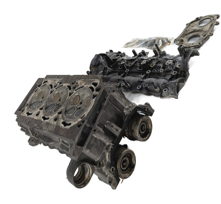 Thumbnail 2: 15-23 MERCEDES W2105 W212 W166 X166 W222 W231 W218 3.0L M276 RIGHT CYLINDER HEAD
