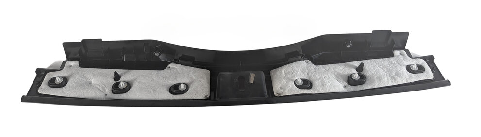 Thumbnail 7: 2015 MERCEDES GL450 (X166) REAR CARGO SILL SCUFF PLATE TRIM w/ STAINLESS INSERTS