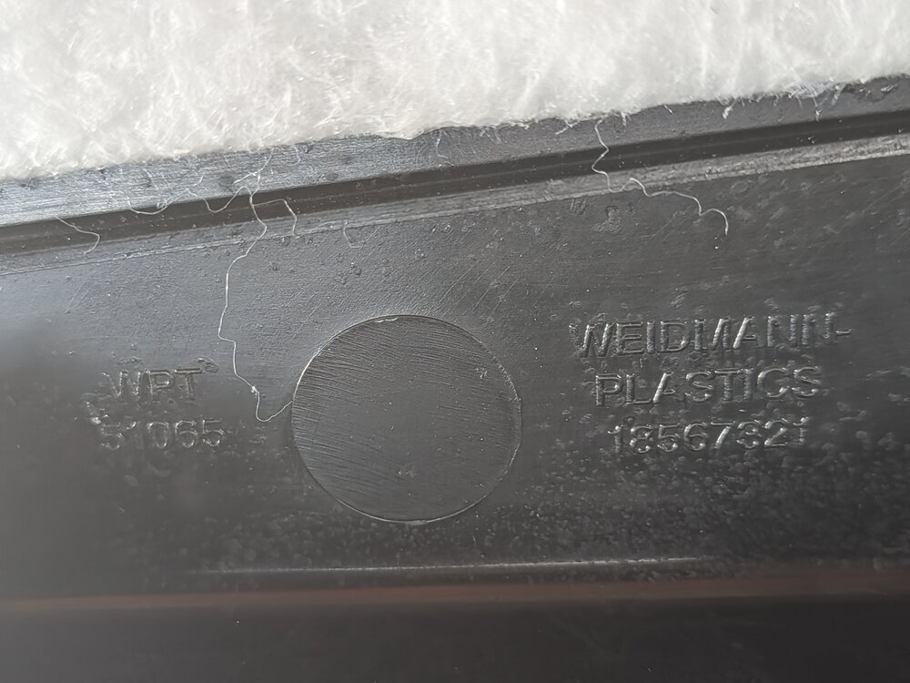 Thumbnail 8: 2015 MERCEDES GL450 (X166) REAR CARGO SILL SCUFF PLATE TRIM w/ STAINLESS INSERTS