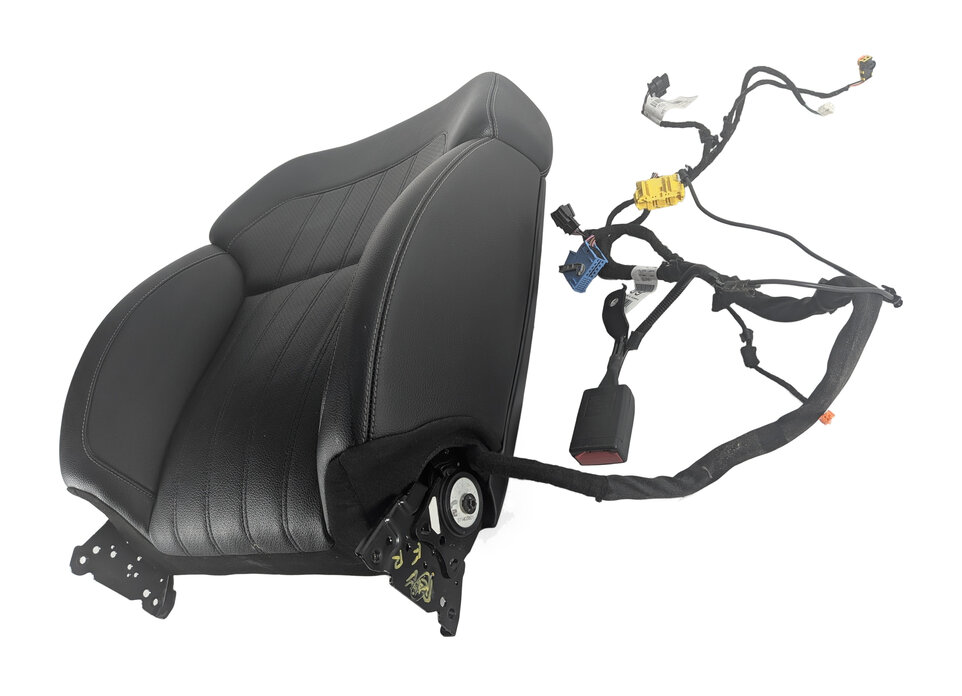Thumbnail 4: 2015 MERCEDES GL450 X166 FRONT RIGHT PASSENGER UPPER SEAT BACK w/ BUCKLE (Black)