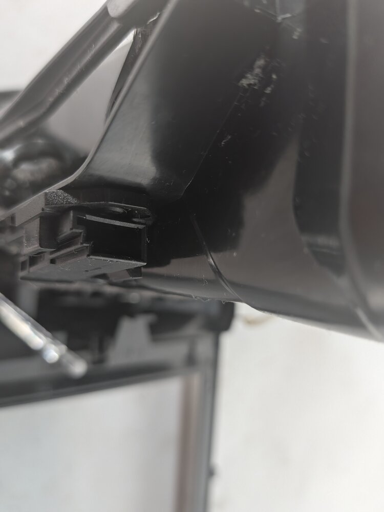 Thumbnail 10: 2015 MERCEDES GL450 (X166) FRONT CENTER DASH AIR AC VENT w/ SCREEN TRIM (Black)