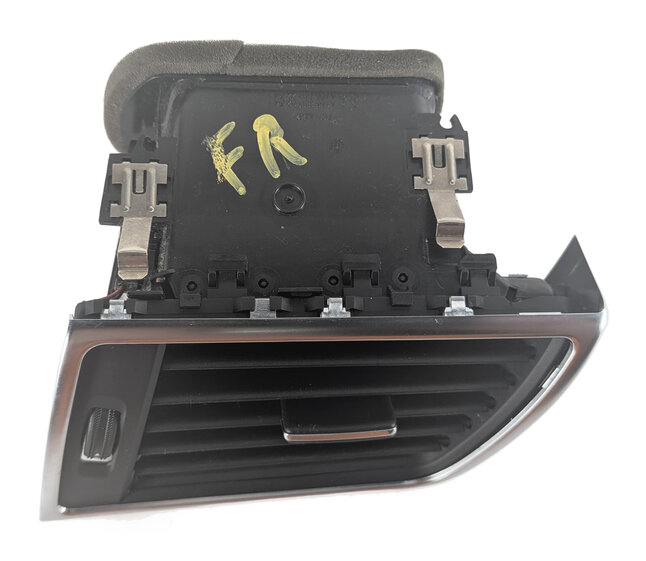 Thumbnail 3: 2015 MERCEDES GL450 (X166) FRONT RIGHT PASSENGER DASH HEAT AIR AC VENT (Black)