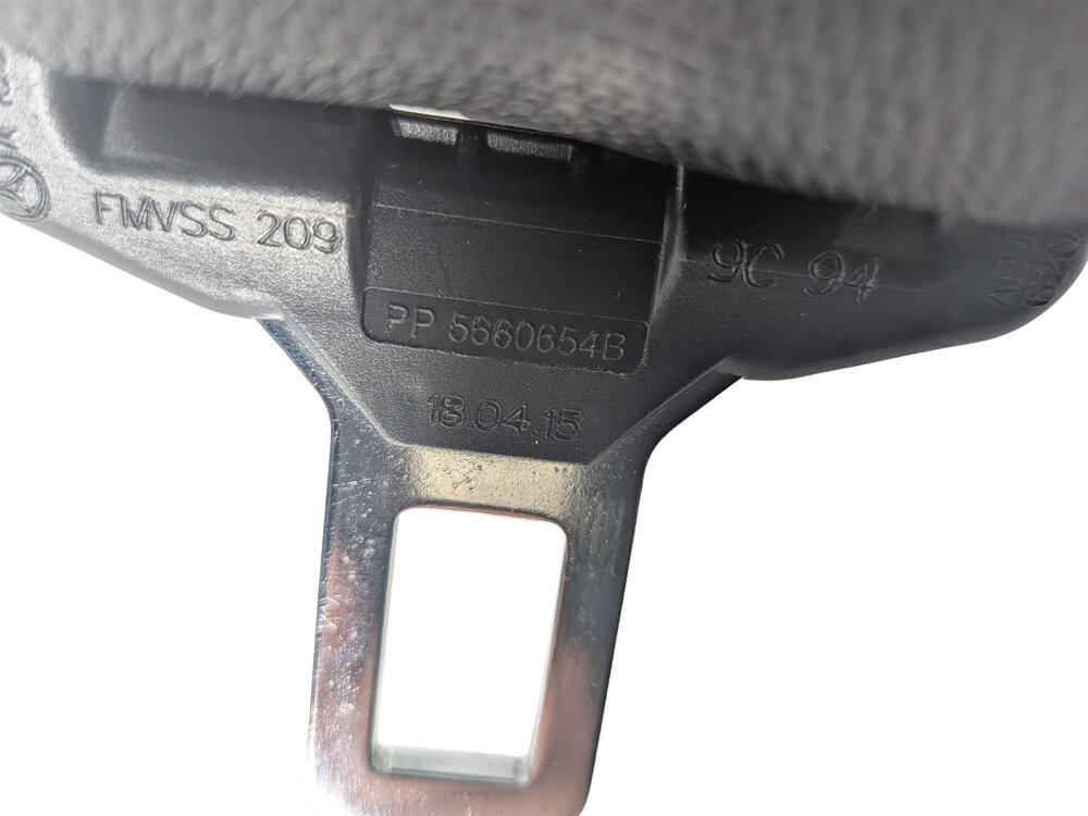 Thumbnail 8: 2015 MERCEDES GL450 (X166) REAR 2ND ROW LEFT SEAT SEATBELT RETRACTOR (Black)