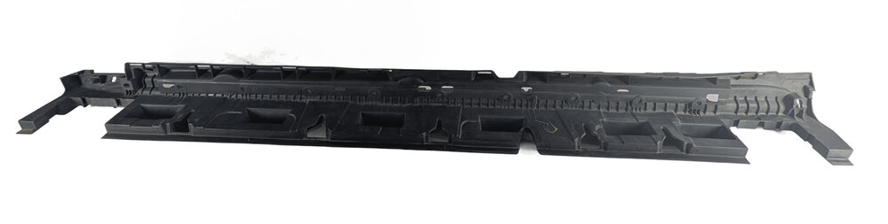 Thumbnail 6: 2015 MERCEDES GL450 (X166) RIGHT PASSENGER RUNNING BOARD SIDE STEP MOUNT BRACKET