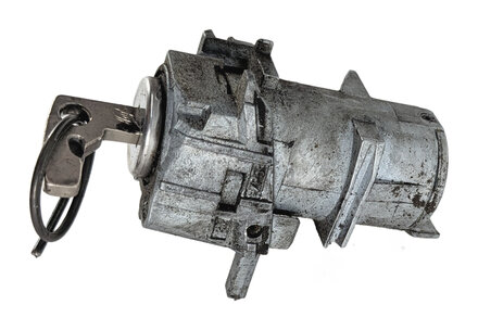 Thumbnail 4: 2014 MERCEDES GL550 (X166) FRONT LEFT DRIVER DOOR LOCK CYLINDER TUMBLER w/ KEY