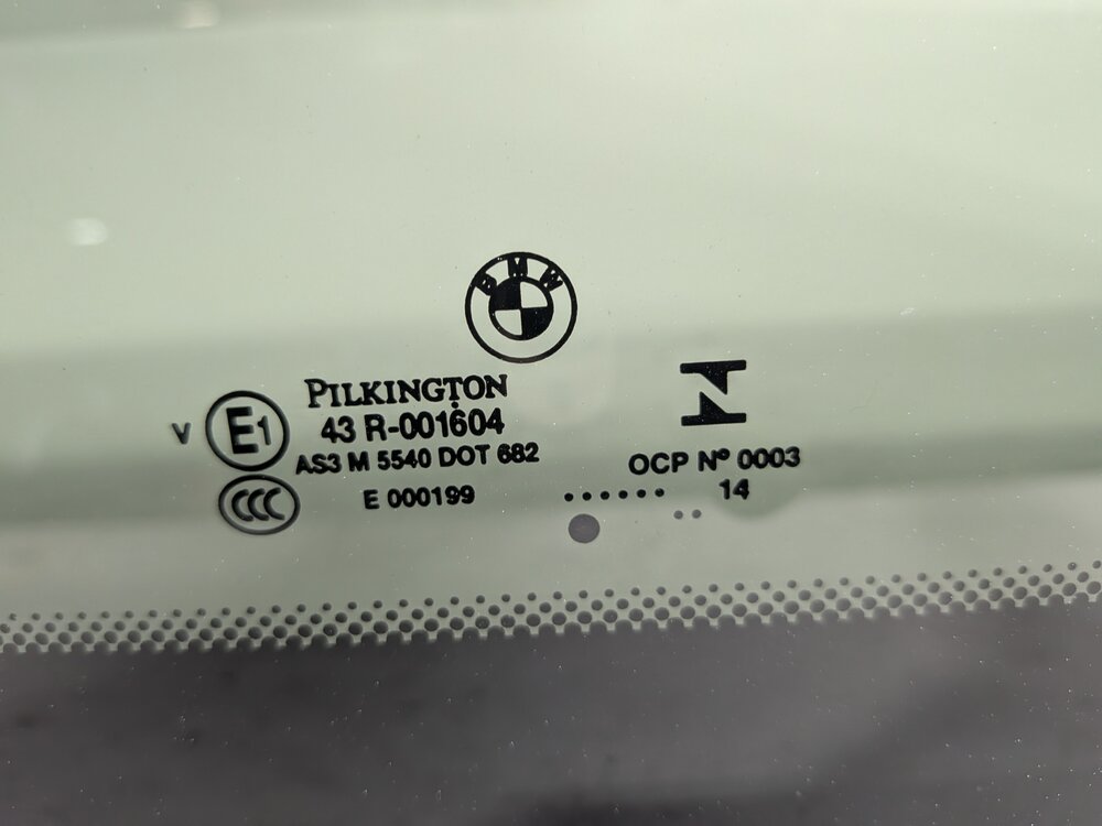 Thumbnail 4: 2012-2018 BMW 320i 328i 330i 335i 340i M3 (F30) SEDAN SUNROOF GLASS WINDOW