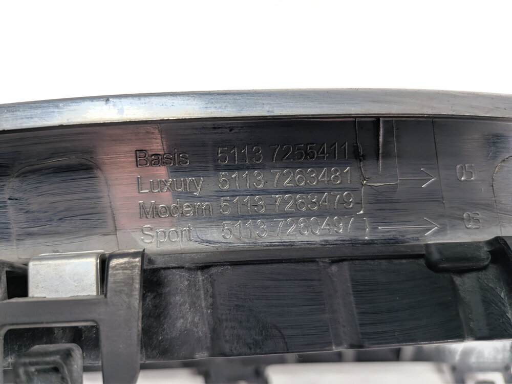 Thumbnail 6: 12-18 BMW 3-SERIES (F30) FRONT LEFT & RIGHT HOOD VENT GRILLE SET-2