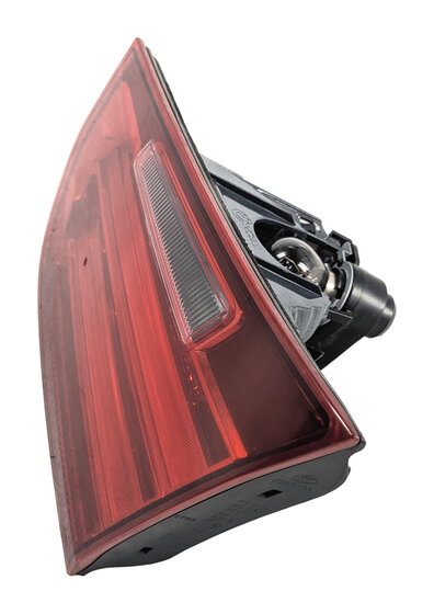 Thumbnail 5: 12-15 BMW 320i 328i 335i M3 (F30) SEDAN RIGHT TRUNK INNER TAILLIGHT LIGHT LAMP