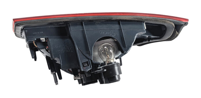 Thumbnail 4: 12-15 BMW 320i 328i 335i M3 (F30) SEDAN LEFT TRUNK INNER TAILLIGHT LIGHT LAMP