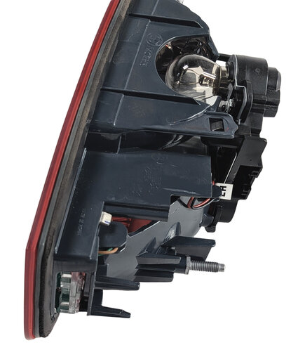 Thumbnail 5: 12-15 BMW 320i 328i 335i M3 (F30) SEDAN LEFT TRUNK INNER TAILLIGHT LIGHT LAMP