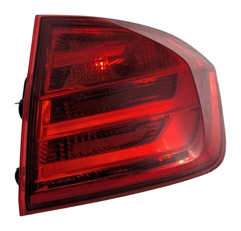 12-15 BMW 3 SERIES (F30) SEDAN RIGHT PASSENGER OUTER TAILLIGHT BRAKE LIGHT LAMP