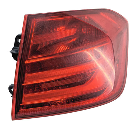 Thumbnail 2: 12-15 BMW 3 SERIES (F30) SEDAN RIGHT PASSENGER OUTER TAILLIGHT BRAKE LIGHT LAMP