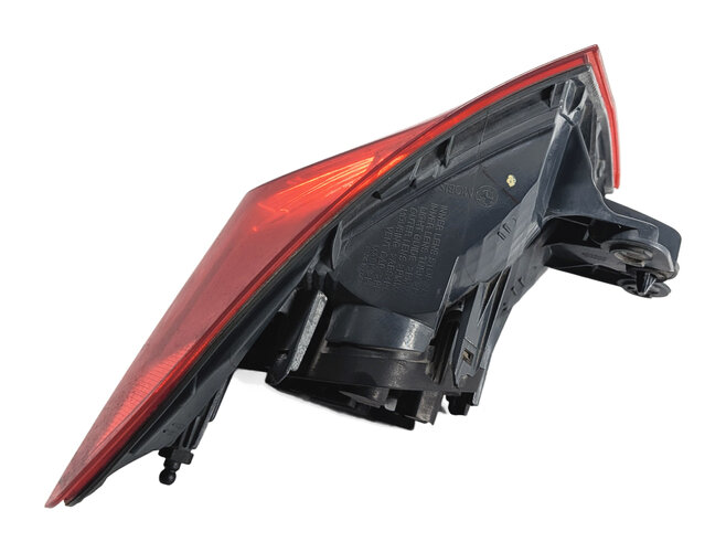 Thumbnail 4: 12-15 BMW 3 SERIES (F30) SEDAN RIGHT PASSENGER OUTER TAILLIGHT BRAKE LIGHT LAMP