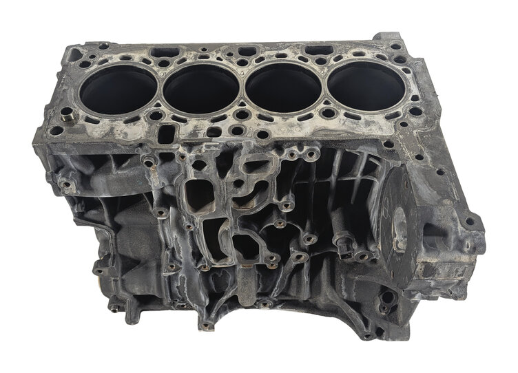 14-18 BMW 328i X3 (F25 F30) 2.0L MOTOR N47T DIESEL ENGINE BARE CYLINDER BLOCK