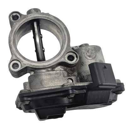 14-18 BMW 328d X3 X5 (F15 F25 F30) 2.0L TURBO DIESEL N47T ENGINE THROTTLE BODY