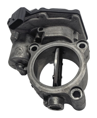 Thumbnail 2: 14-18 BMW 328d X3 X5 (F15 F25 F30) 2.0L TURBO DIESEL N47T ENGINE THROTTLE BODY