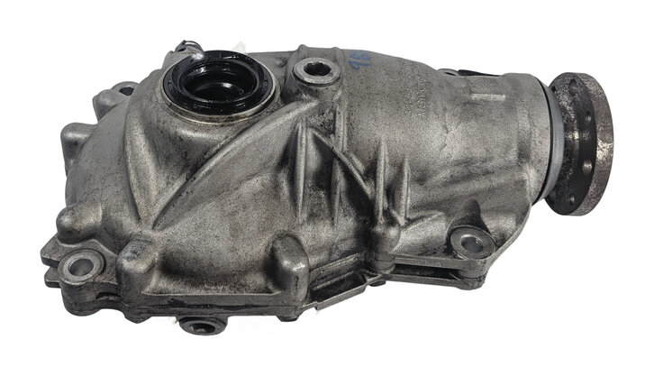 Thumbnail 3: 2014-2020 BMW 230i 328D 330i 340i 430i 440i (F30) Xi AWD FRONT DIFFERENTIAL 2.81