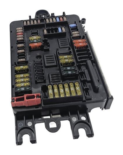 Thumbnail 2: 14-21 BMW 2 3 4 SERIES GT M3 M4 ACTIVE HYBRID 3 REAR POWER DISTRIBUTION FUSE BOX