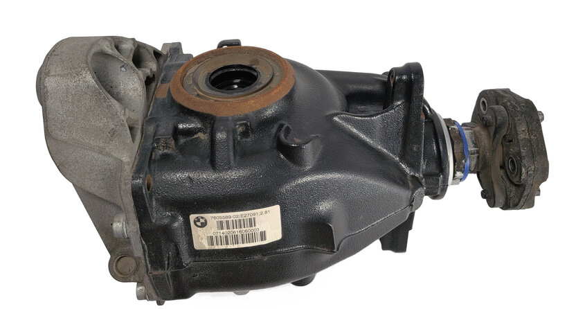 Thumbnail 5: 2014-2019 BMW 2 3 4 SERIES (F22 F30 F32) REAR DIFFERENTIAL GEAR CARRIER (2.81)