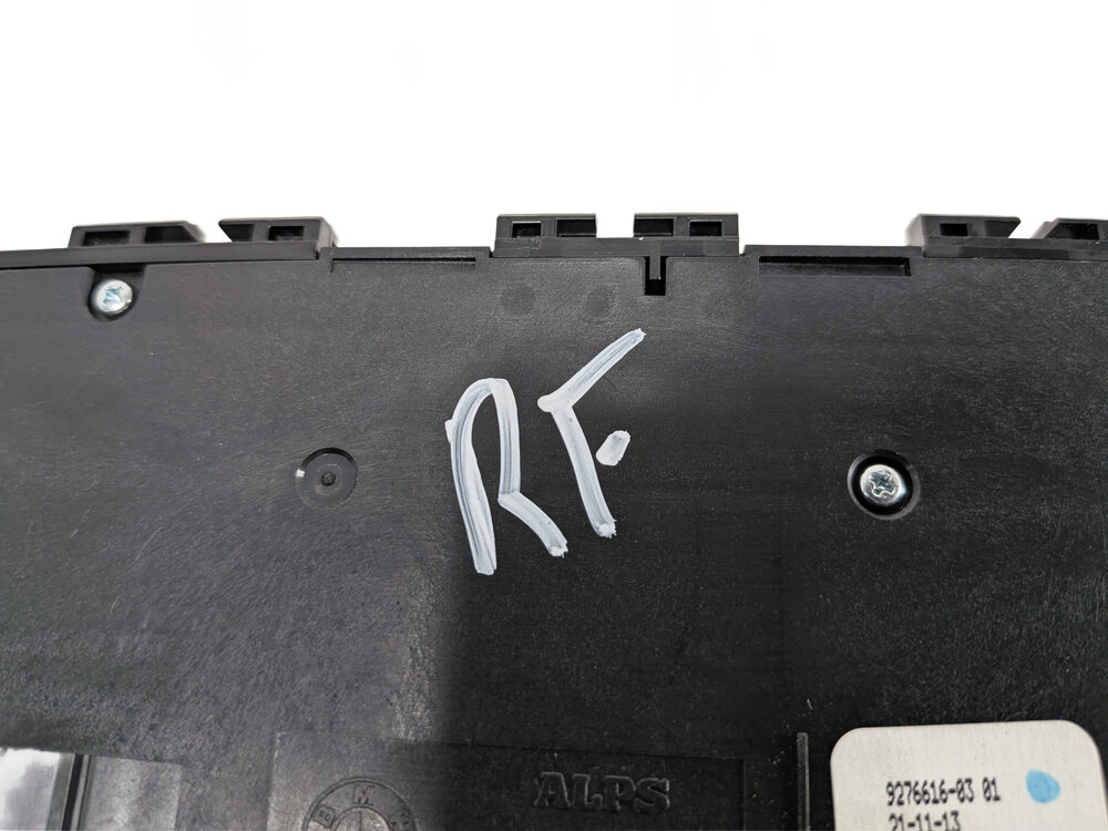 Thumbnail 8: 2014 BMW 328XID SEDAN (F30) FRONT RIGHT PASSENGER SEAT POSITION ADJUST SWITCH