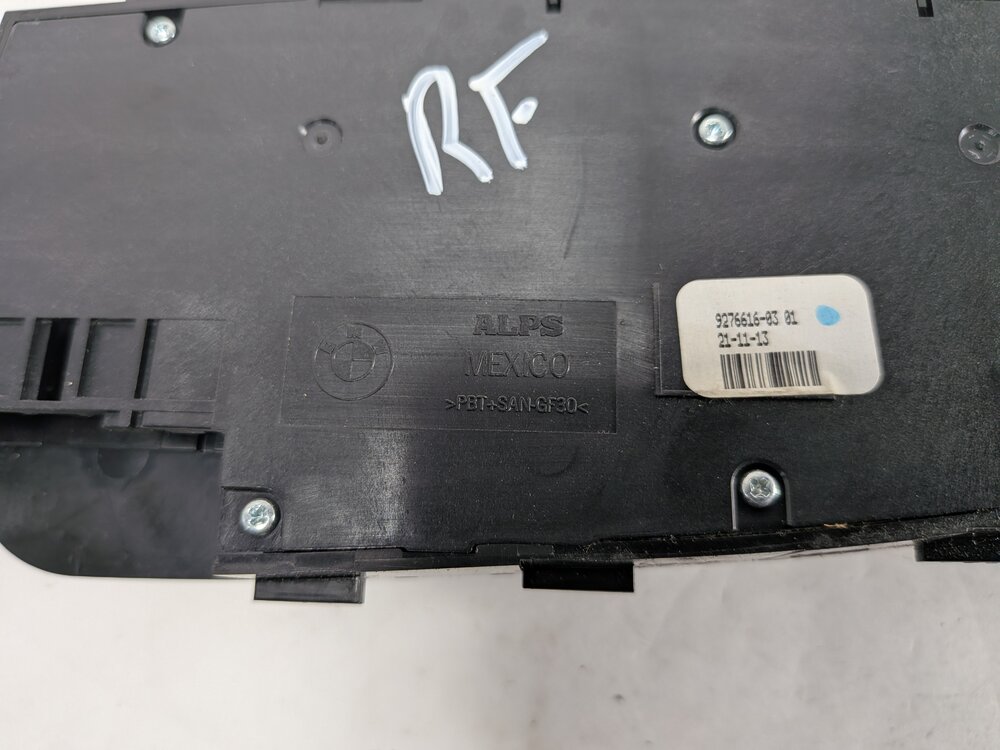 Thumbnail 9: 2014 BMW 328XID SEDAN (F30) FRONT RIGHT PASSENGER SEAT POSITION ADJUST SWITCH