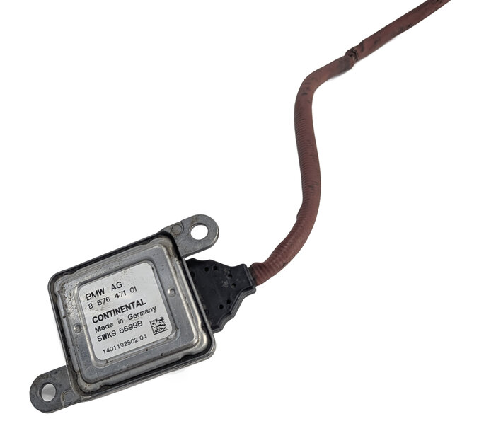 Thumbnail 7: 2014 BMW 328XID SEDAN (F30) 2.0L N47 DIESEL ENGINE NOX SENSOR w/ CONTROL MODULE