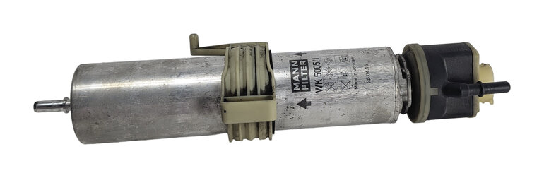 Thumbnail 4: 2014 BMW 328XID SEDAN (F30) 2.0L N47 ENGINE DIESEL FUEL FILTER w/ HEATER BRACKET