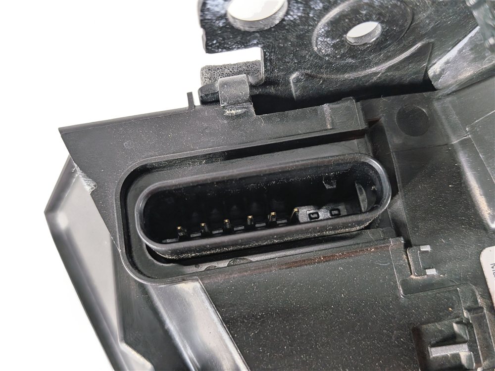 Thumbnail 9: 16-23 LAND ROVER DISCOVERY EVOQUE VELAR FRONT RIGHT PASSENGER PASSIVE DOOR LATCH