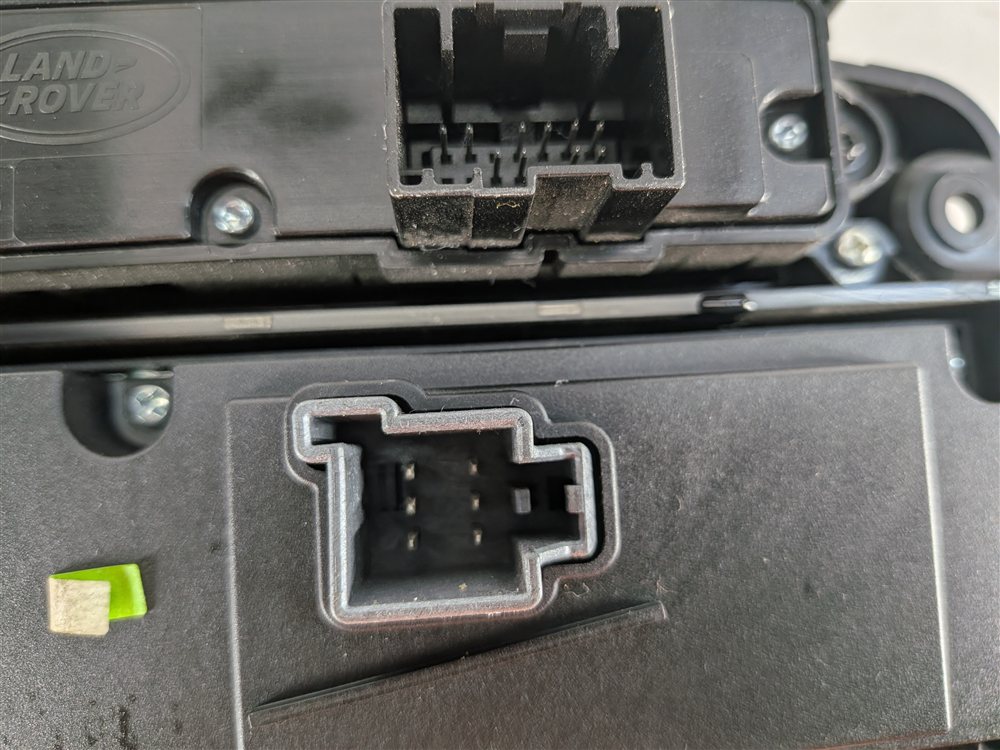 Thumbnail 9: 17-19 DISCOVERY SPORT (L550) FRONT HEATER A/C DUAL TEMPERATURE CLIMATE CONTROL