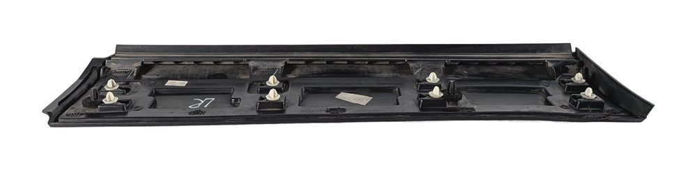 Thumbnail 5: 15-19 ROVER DISCOVERY SPORT L550 REAR LEFT EXTERIOR LOWER DOOR MOULDING