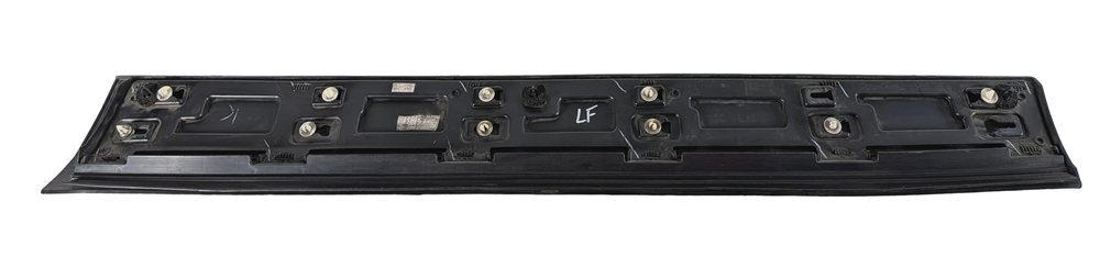 Thumbnail 7: 2015-2019 LAND ROVER DISCOVER SPORT (L550) FRONT LEFT DRIVER DOOR MOULDING TRIM