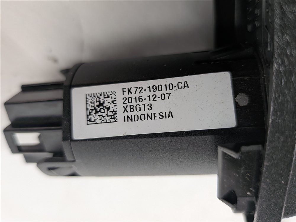 Thumbnail 10: 2016 LAND ROVER DISCOVERY SPORT (L550) USB 12V POWER OUTLET CHARGER SOCKET PANEL