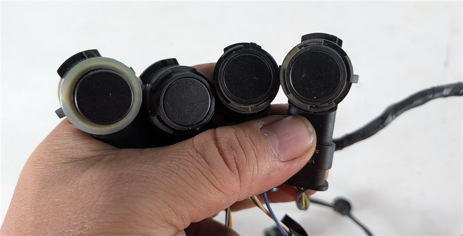 Thumbnail 9: 16 LAND ROVER DISCOVERY SPORT L550 REAR PDC PARK SENSOR SET/4 w/HARNESS (Black)