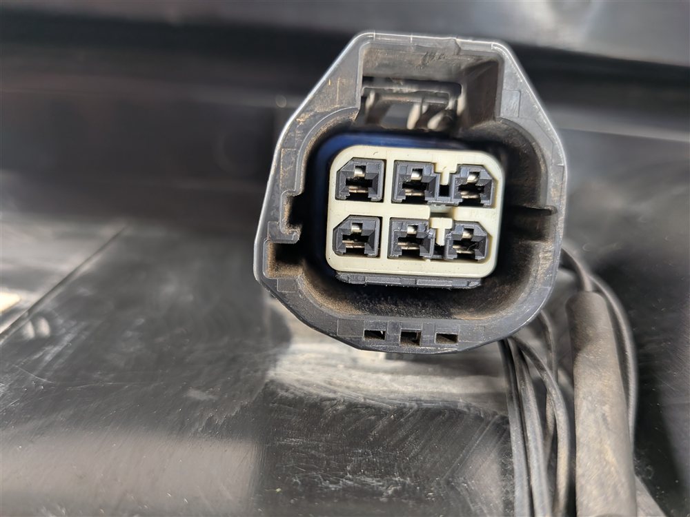 Thumbnail 9: 10-13 LAND ROVER LR4 FRONT LEFT DRIVER QUARTER PANEL TAILLIGHT BRAKE LIGHT LAMP