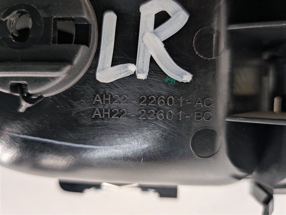Thumbnail 13: 2010-2016 LAND ROVER LR4 - RANGE ROVER SPORT (L320) INTERIOR DOOR HANDLE SET-4