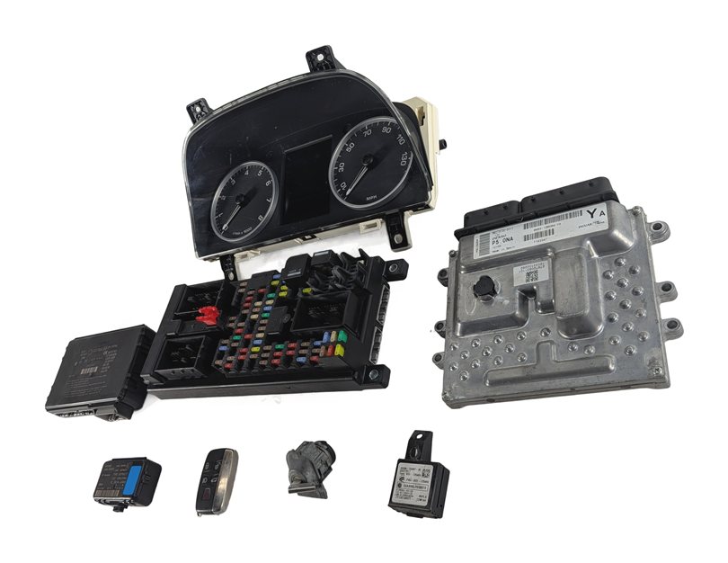 Thumbnail 4: 2012 LAND ROVER LR4 L319 5.0L (AJ133) ECM CLUSTER FUSE BOX IMMOBILIZER KEY SET/8