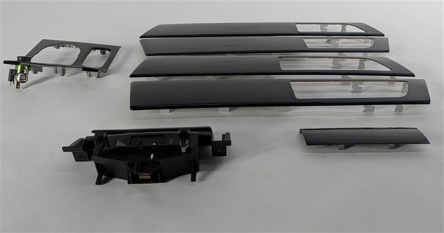 Thumbnail 6: 2011 LAND ROVER LR4 (L319) INTERIOR DASH CONSOLE DOOR TRIM SET/7 (Piano Black)