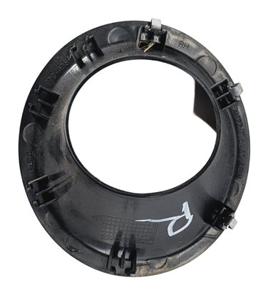 Thumbnail 7: 2011 LAND ROVER LR4 (L319) FRONT RIGHT PASSENGER FOG LIGHT LAMP TRIM (White)