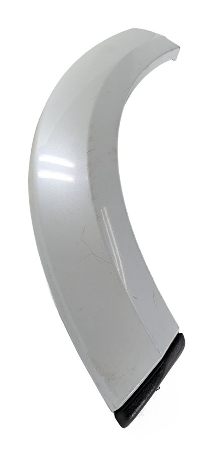 Thumbnail 4: 2012 LAND ROVER LR4 L319 REAR RIGHT QUARTER WHEEL ARCH FENDER FLARE TRIM (WHITE)