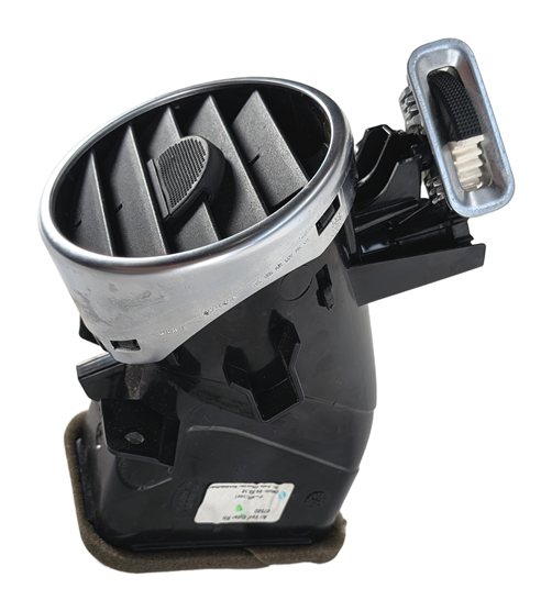 Thumbnail 4: 2011 LAND ROVER LR4 L319 FRONT RIGHT PASSENGER OUTER DASH AIR AC VENT (Black)