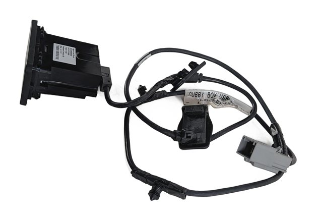 Thumbnail 4: 2012 LAND ROVER LR4 (L319) USB IPOD AUX AUDIO INPUT JACK PORT HUB w/ PIGTAIL