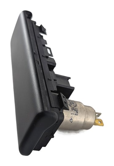 Thumbnail 4: 2012 LAND ROVER LR4 (L319) AUX AUDIO INPUT PORT w/ 12V POWER OUTLET SOCKET COVER