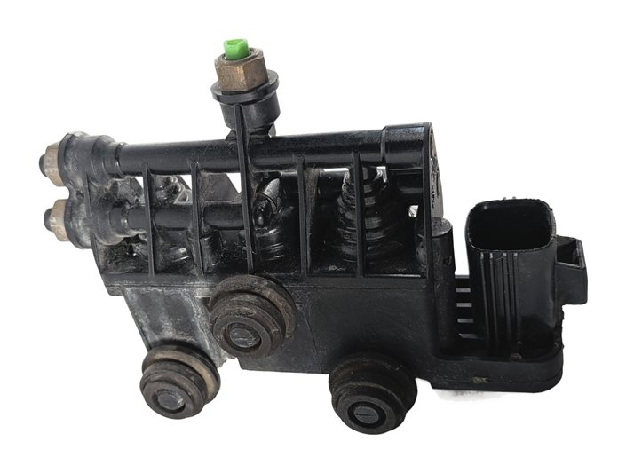 Thumbnail 5: 2011 LAND ROVER LR4 L319 FRONT AIR RIDE SUSPENSION VALVE BLOCK SOLENOID MANIFOLD