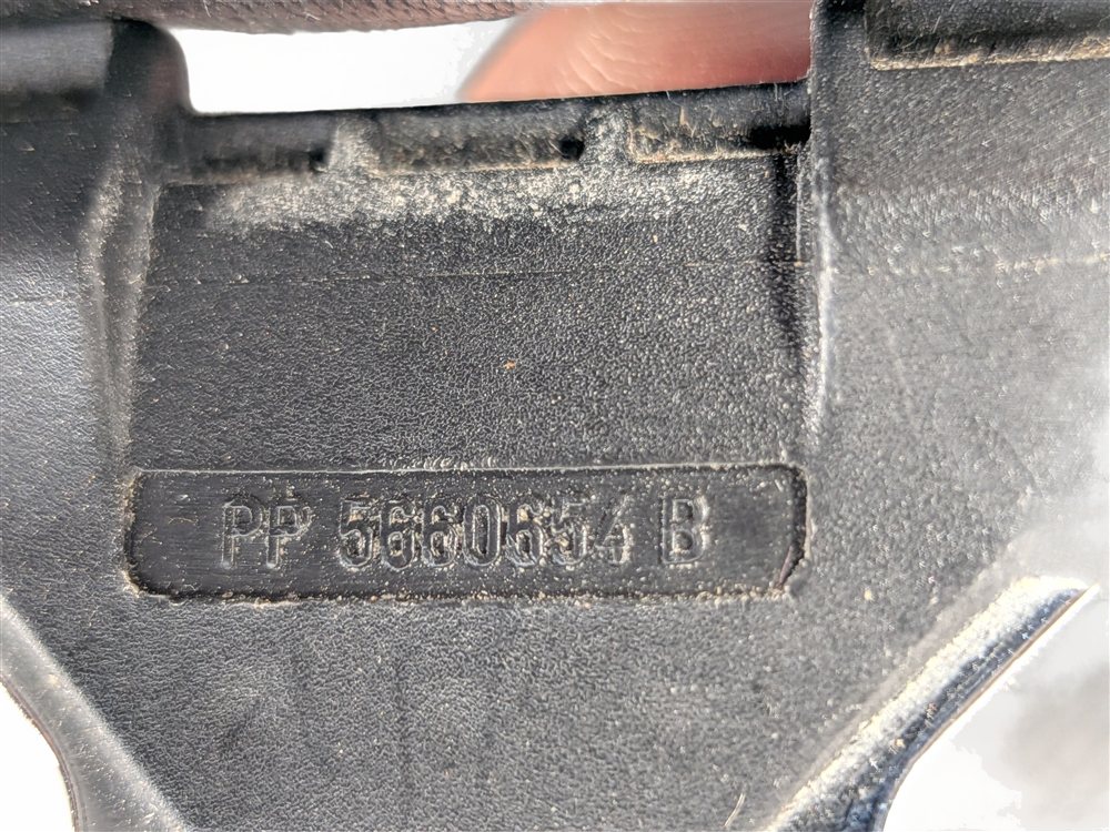 Thumbnail 8: 2012 LAND ROVER LR4 (L319) REAR 2ND ROW SEAT SEATBELT RETRACTOR SET/3 (Black)