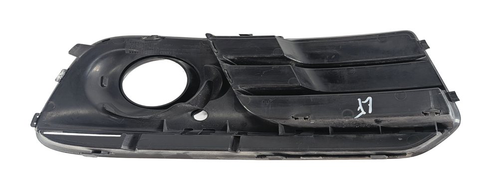 Thumbnail 6: 2013-2016 AUDI Q5 (B8 8R) FRONT LEFT DRIVER LOWER FOGLIGHT GRILLE TRIM (BLACK)