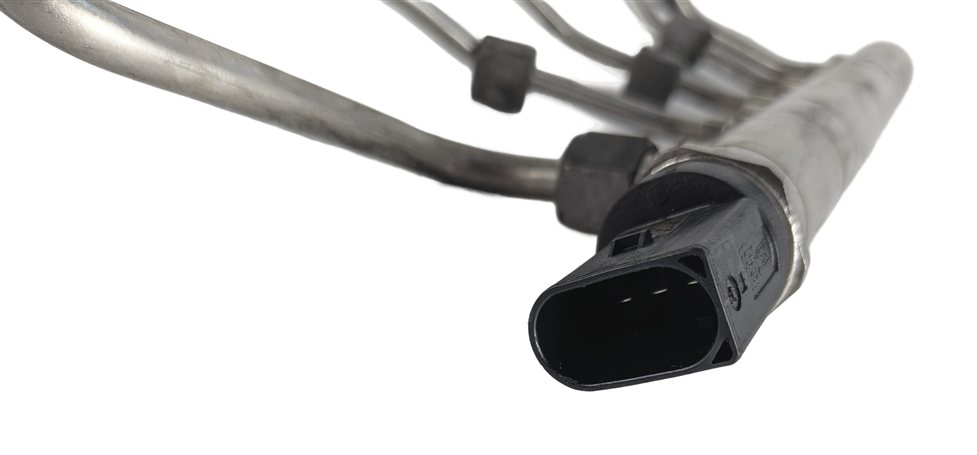 Thumbnail 8: 12-18 BMW 228i 320i 328i 428i 528i X1 Z4 2.0L N20 HIGH PRESSURE FUEL RAIL SENSOR