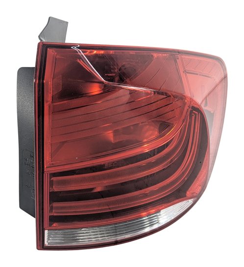 2012-2015 BMW X1 (E84) RIGHT PASSENGER REAR OUTER TAILLIGHT BRAKE LIGHT LAMP