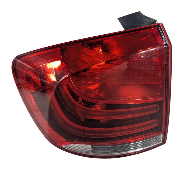 Thumbnail 3: 2012-2015 BMW X1 (E84) LEFT DRIVER REAR OUTER TAILLIGHT BRAKE LIGHT LAMP